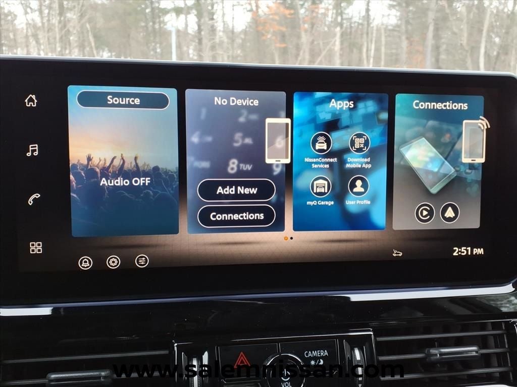 2026 Nissan Pathfinder SV
