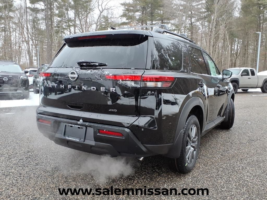 2026 Nissan Pathfinder SV