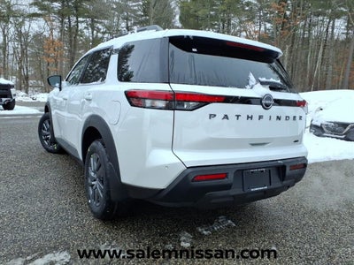 2026 Nissan Pathfinder SV