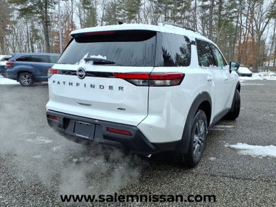 2026 Nissan Pathfinder SV