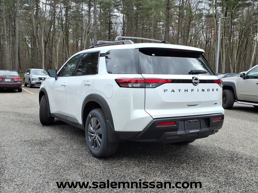 2026 Nissan Pathfinder SV
