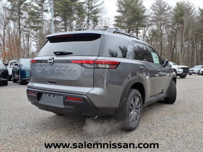 2026 Nissan Pathfinder SV