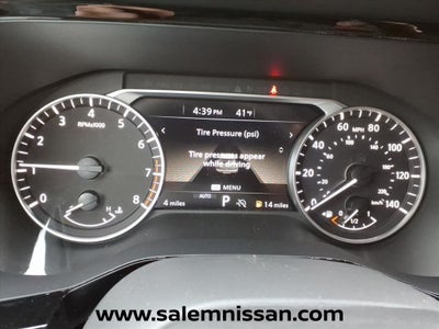 2026 Nissan Pathfinder SV