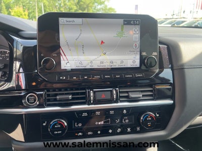 2023 Nissan Pathfinder SL