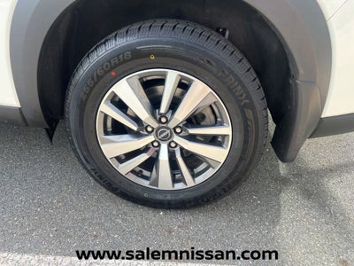 2023 Nissan Pathfinder SL