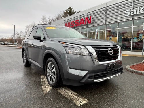 2024 Nissan Pathfinder SL
