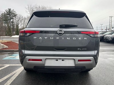 2024 Nissan Pathfinder SL