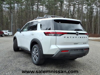 2026 Nissan Pathfinder SL