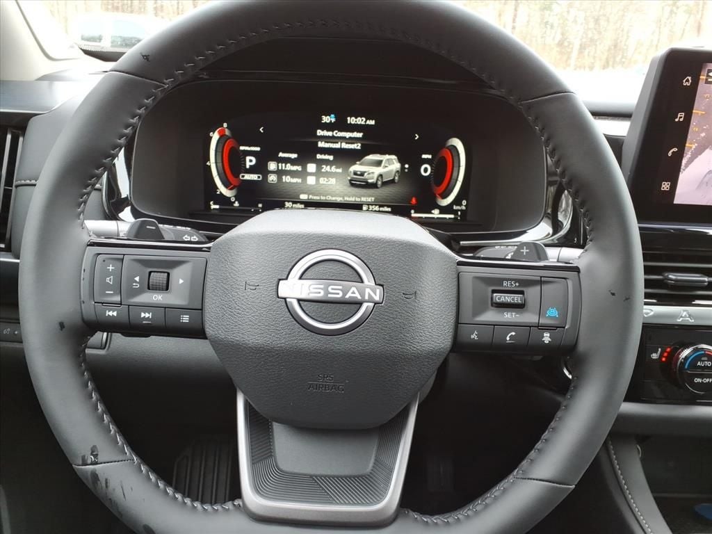 2026 Nissan Pathfinder SL