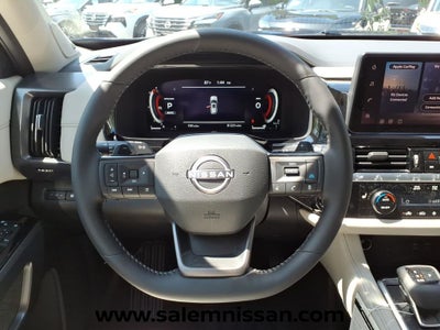 2026 Nissan Pathfinder SL