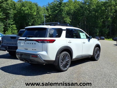 2026 Nissan Pathfinder SL