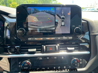 2025 Nissan Pathfinder Platinum