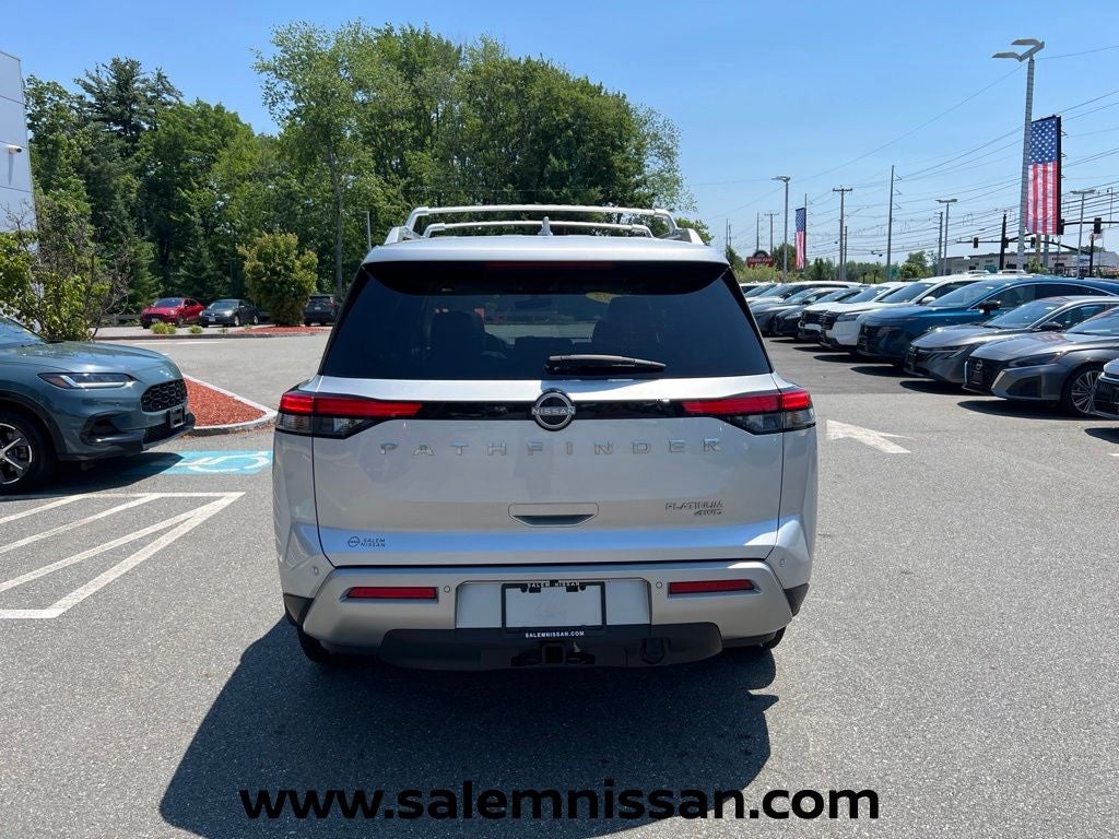 2025 Nissan Pathfinder Platinum