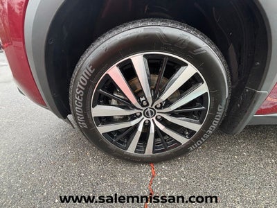 2025 Nissan Pathfinder Platinum