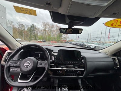 2025 Nissan Pathfinder Platinum