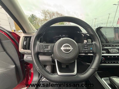 2025 Nissan Pathfinder Platinum