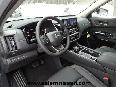 2026 Nissan Pathfinder Platinum