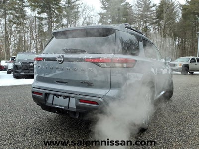 2026 Nissan Pathfinder Platinum
