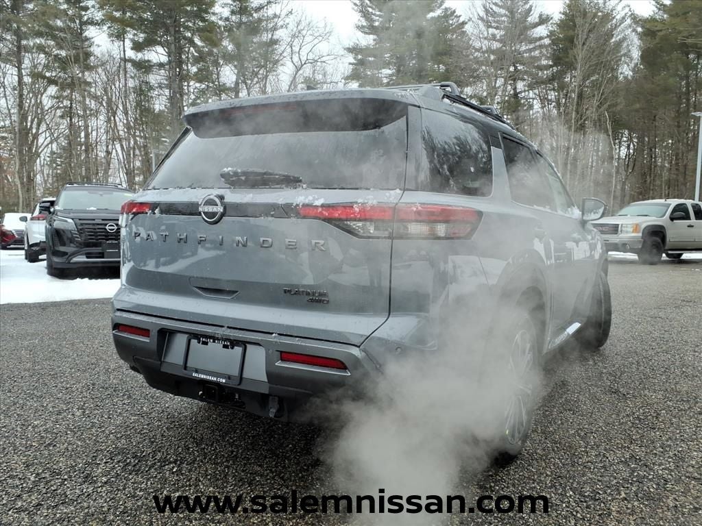 2026 Nissan Pathfinder Platinum