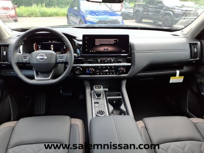2026 Nissan Pathfinder Platinum