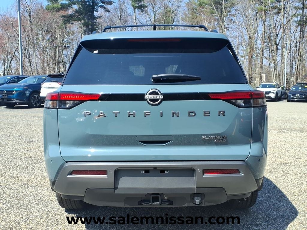 2026 Nissan Pathfinder Platinum