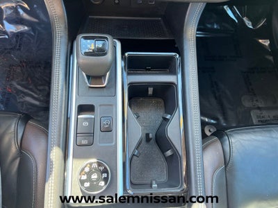 2024 Nissan Pathfinder Platinum
