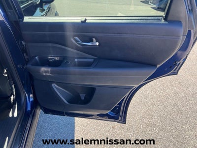 2024 Nissan Pathfinder Platinum