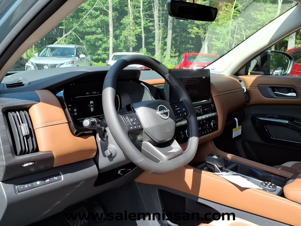 2026 Nissan Pathfinder Platinum