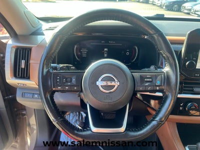 2023 Nissan Pathfinder Platinum