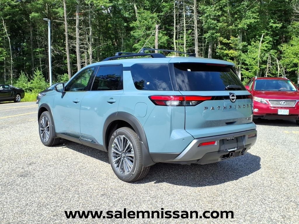 2026 Nissan Pathfinder Platinum