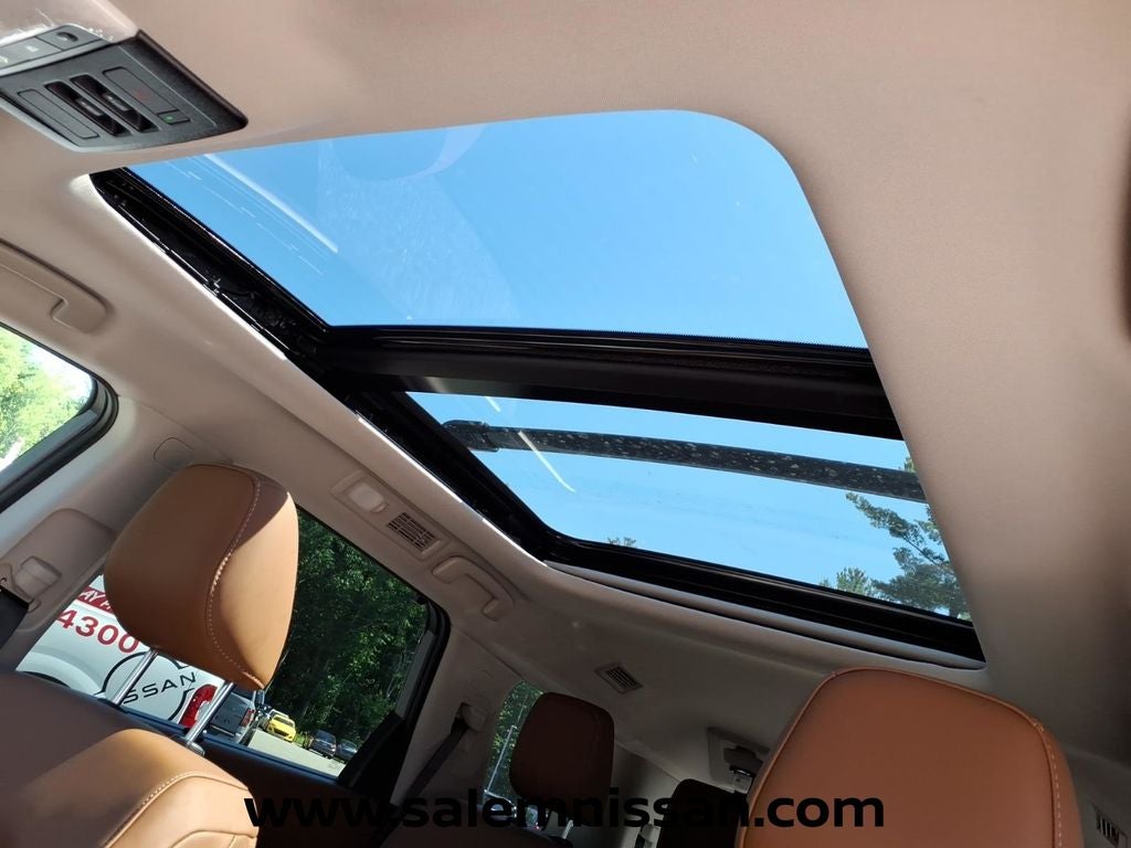 2026 Nissan Pathfinder Platinum