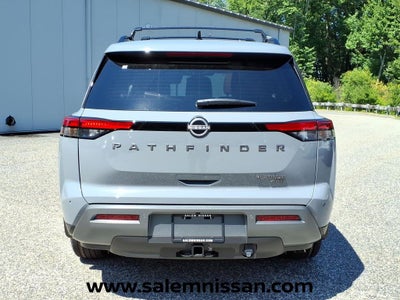 2026 Nissan Pathfinder Platinum