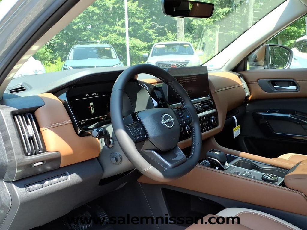 2026 Nissan Pathfinder Platinum