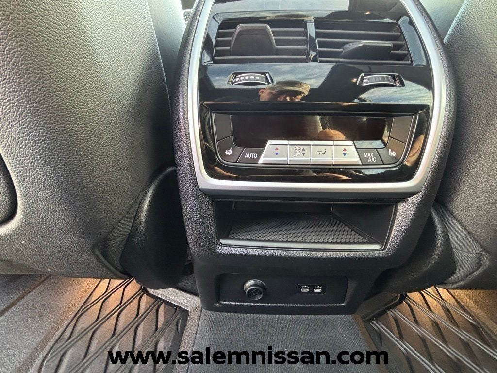 2020 BMW X7 M50i