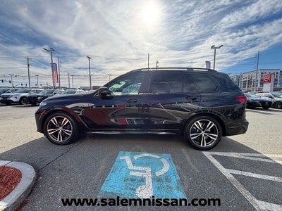 2020 BMW X7 M50i