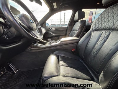 2020 BMW X7 M50i
