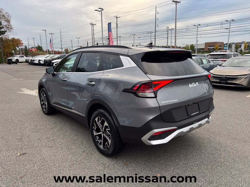 2025 Kia Sportage EX