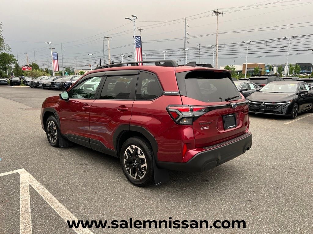 2025 Subaru Forester Premium