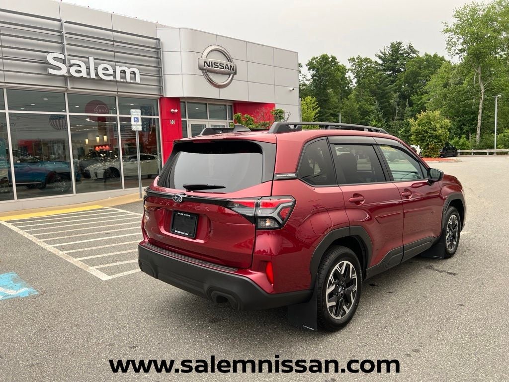 2025 Subaru Forester Premium