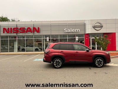 2025 Subaru Forester Premium