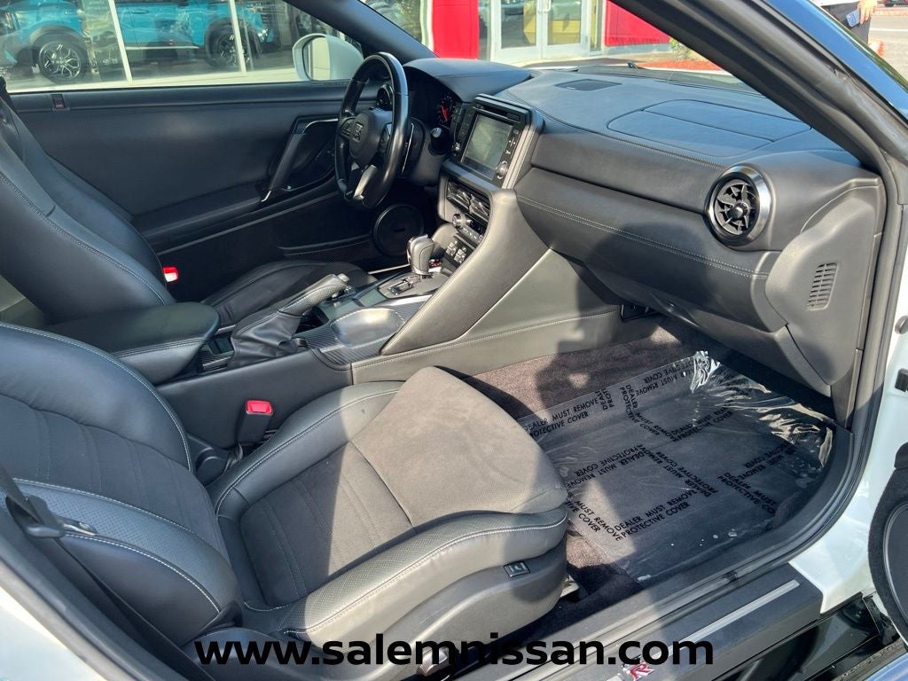 2021 Nissan GT-R Premium