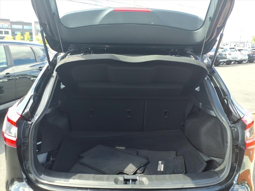 2022 Nissan Rogue Sport S