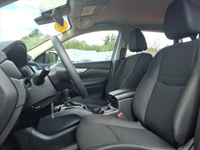 2022 Nissan Rogue Sport S