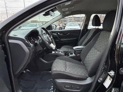 2022 Nissan Rogue Sport SV