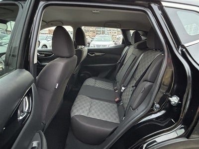 2022 Nissan Rogue Sport SV