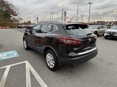 2022 Nissan Rogue Sport SV