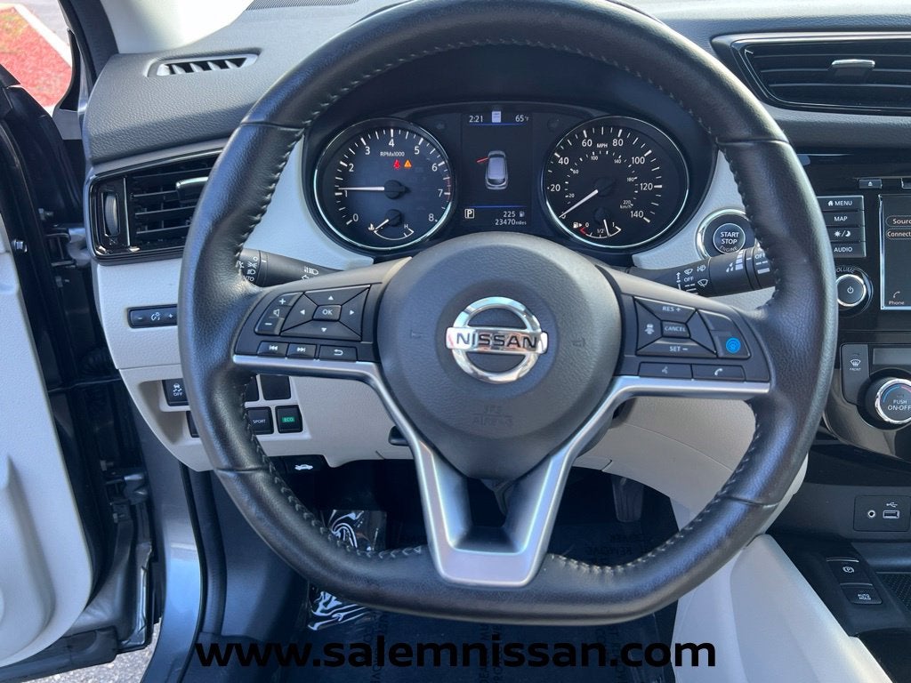 2022 Nissan Rogue Sport SL
