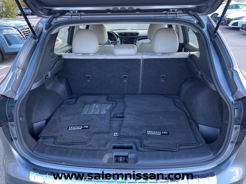 2022 Nissan Rogue Sport SL