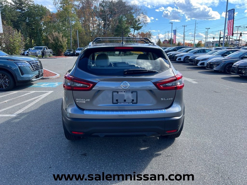 2022 Nissan Rogue Sport SL