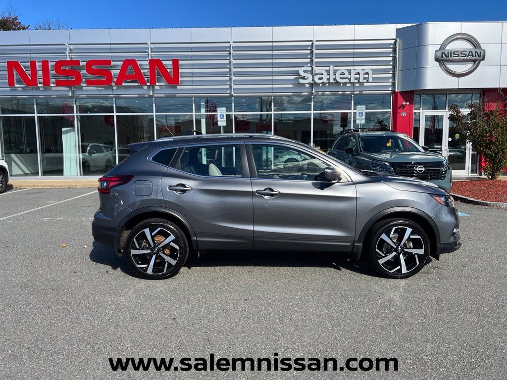 2022 Nissan Rogue Sport SL